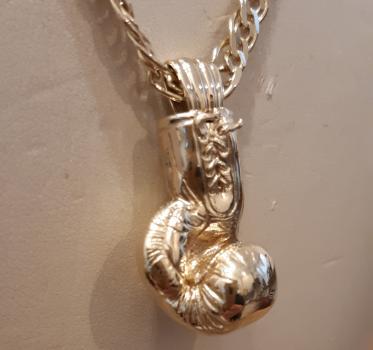 rekawica-bokserska-2